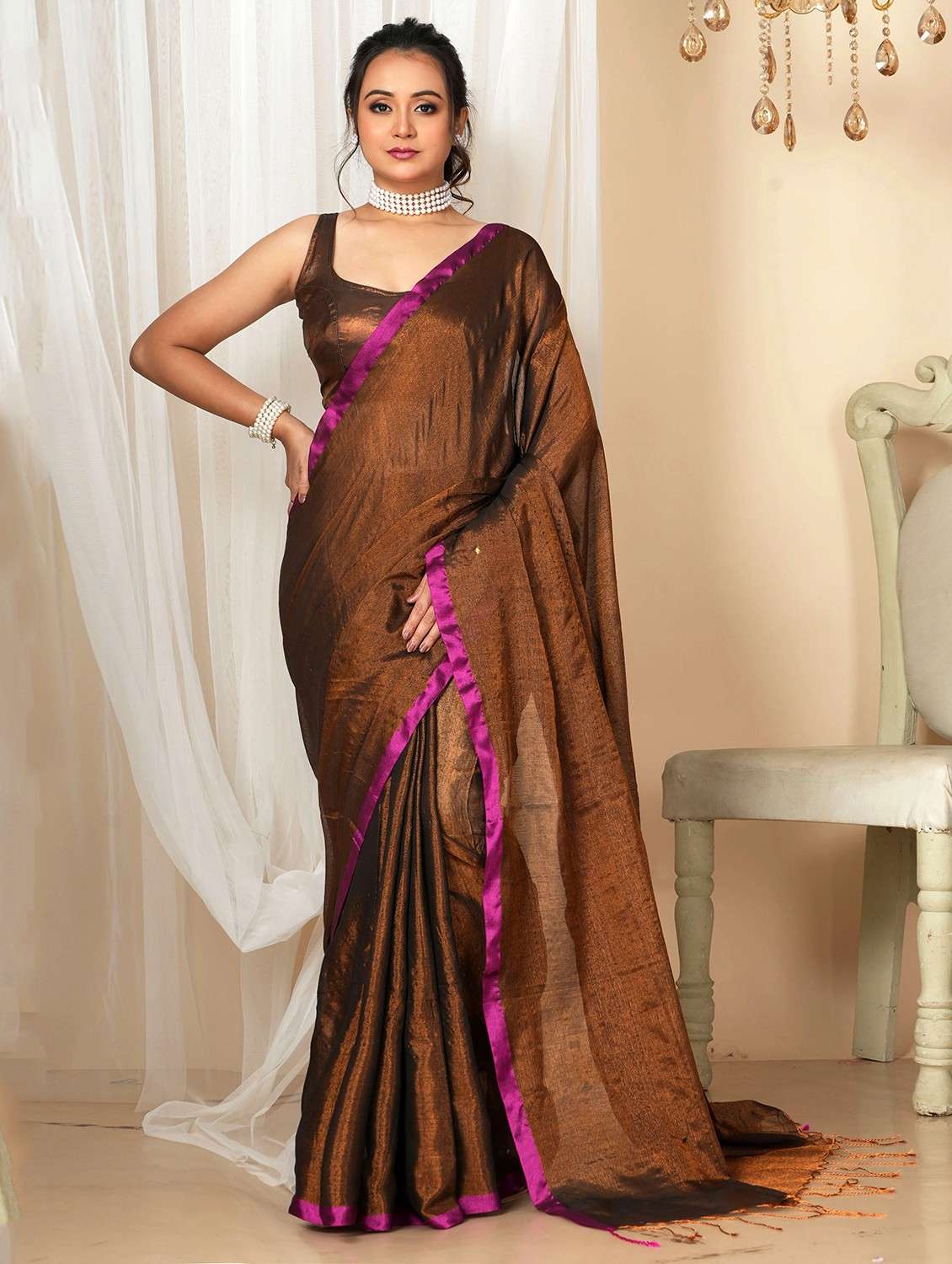 women solid handloom saree with blouse