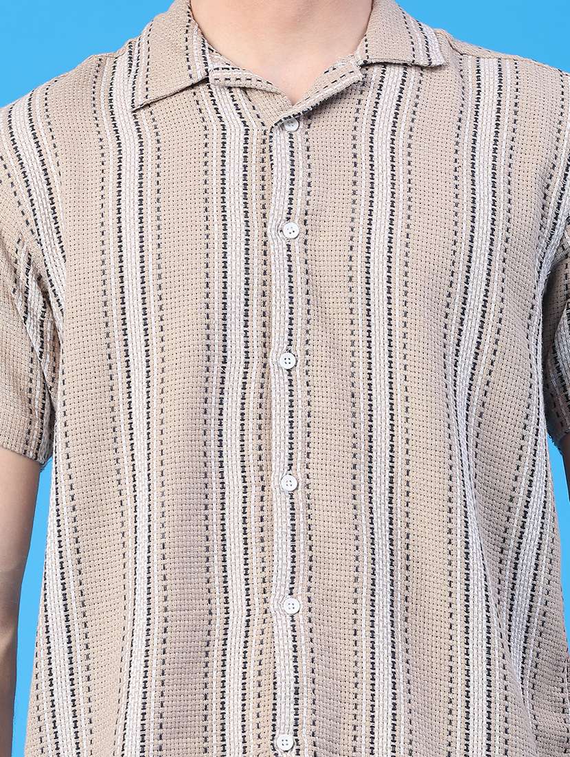 men striped short sleeve regular fit casual shirt - 22101198 -  Standard Image - 2