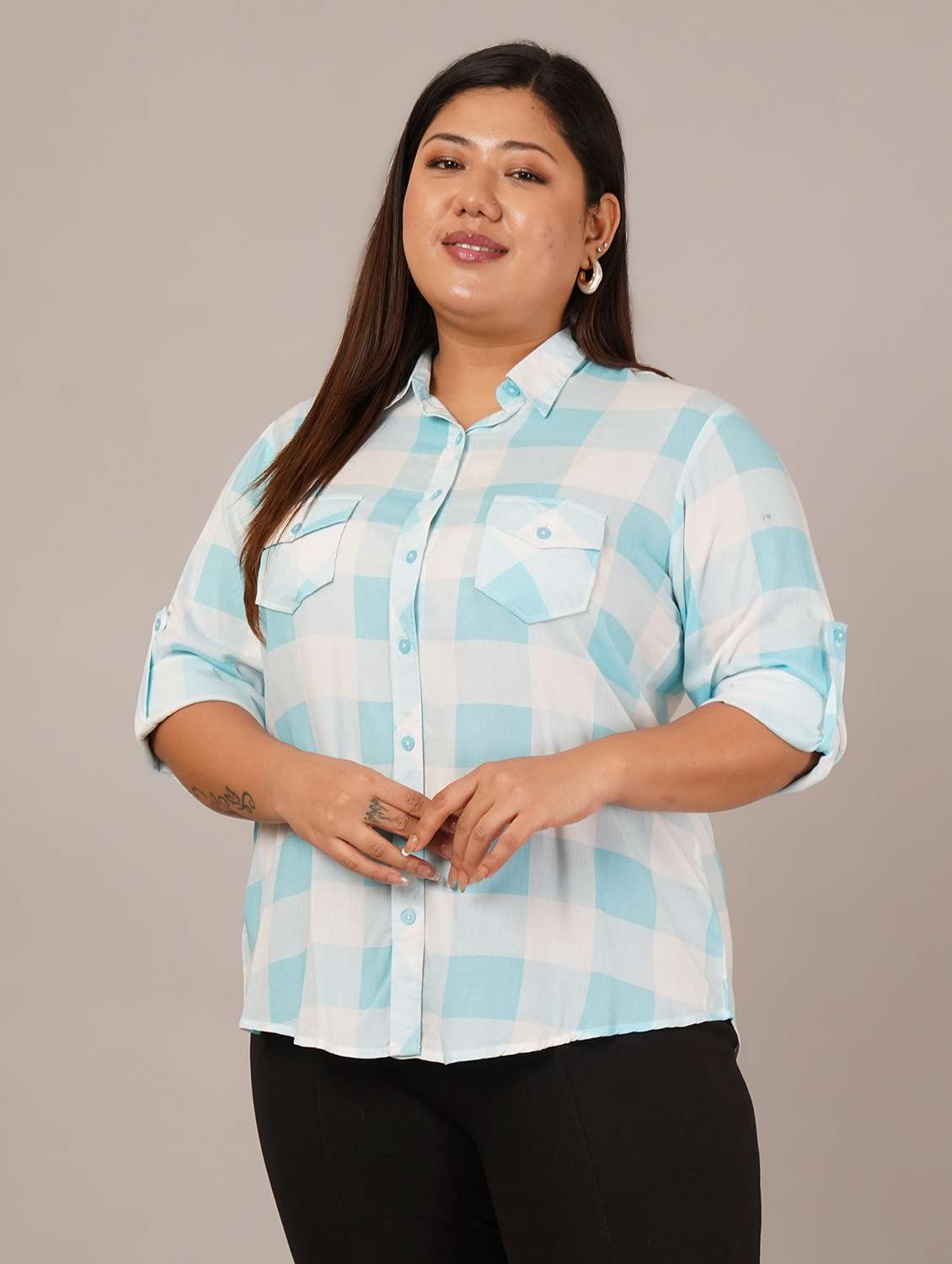 women plus size checkered long sleeve collared shirt
