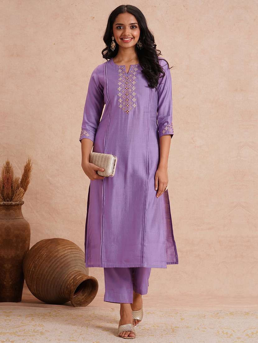 women embroidered three quarter sleeve straight kurta