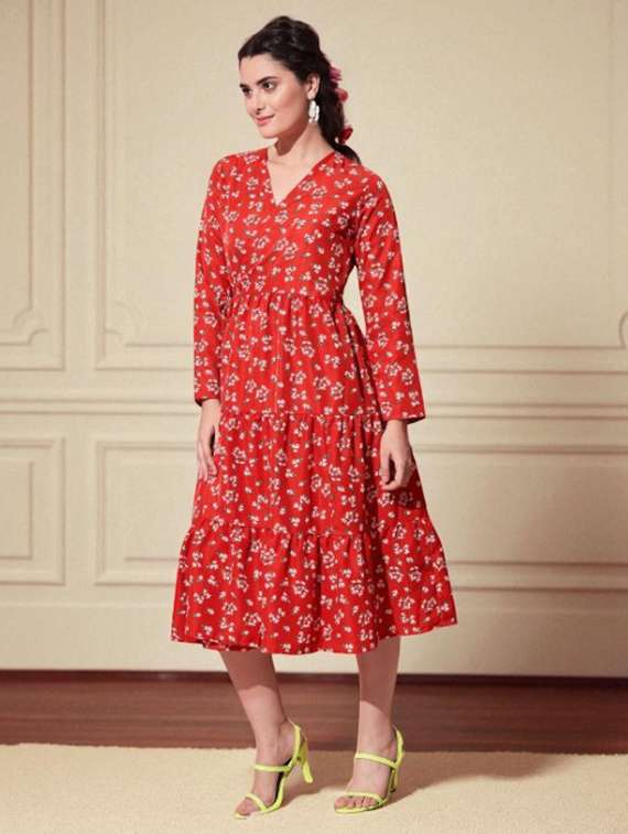 women printed long sleeve tiered dress - 22101849 -  Standard Image - 2