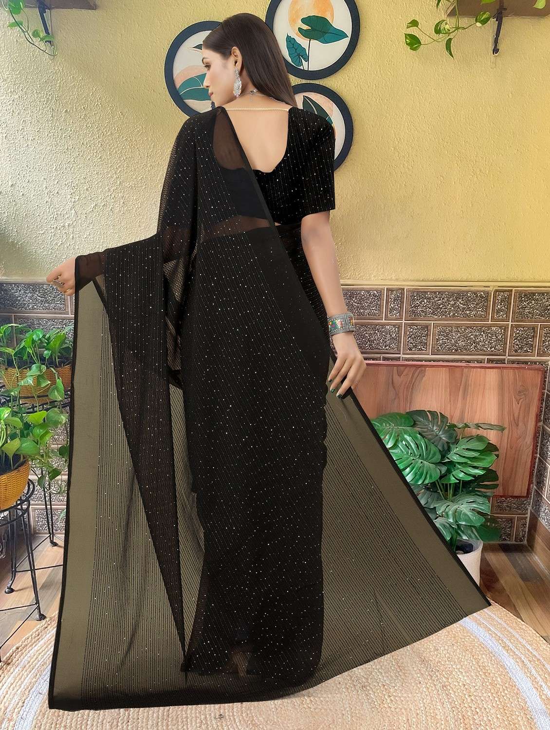 women solid with work embellished saree with blouse - 22103270 - Standard Image - 2