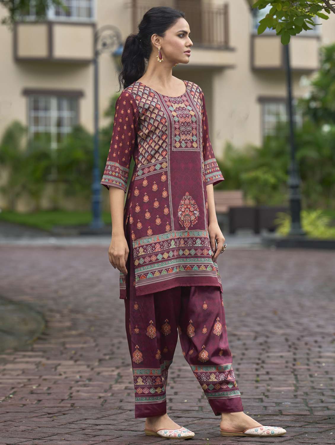 women printed three quarter sleeve ethnic co-ord set - 22103958 -  Standard Image - 2