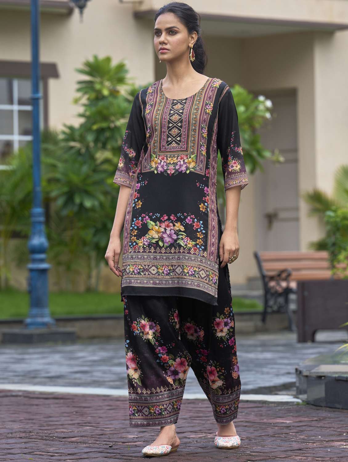 women printed three quarter sleeve ethnic co-ord set - 22103961 - Standard Image - 2