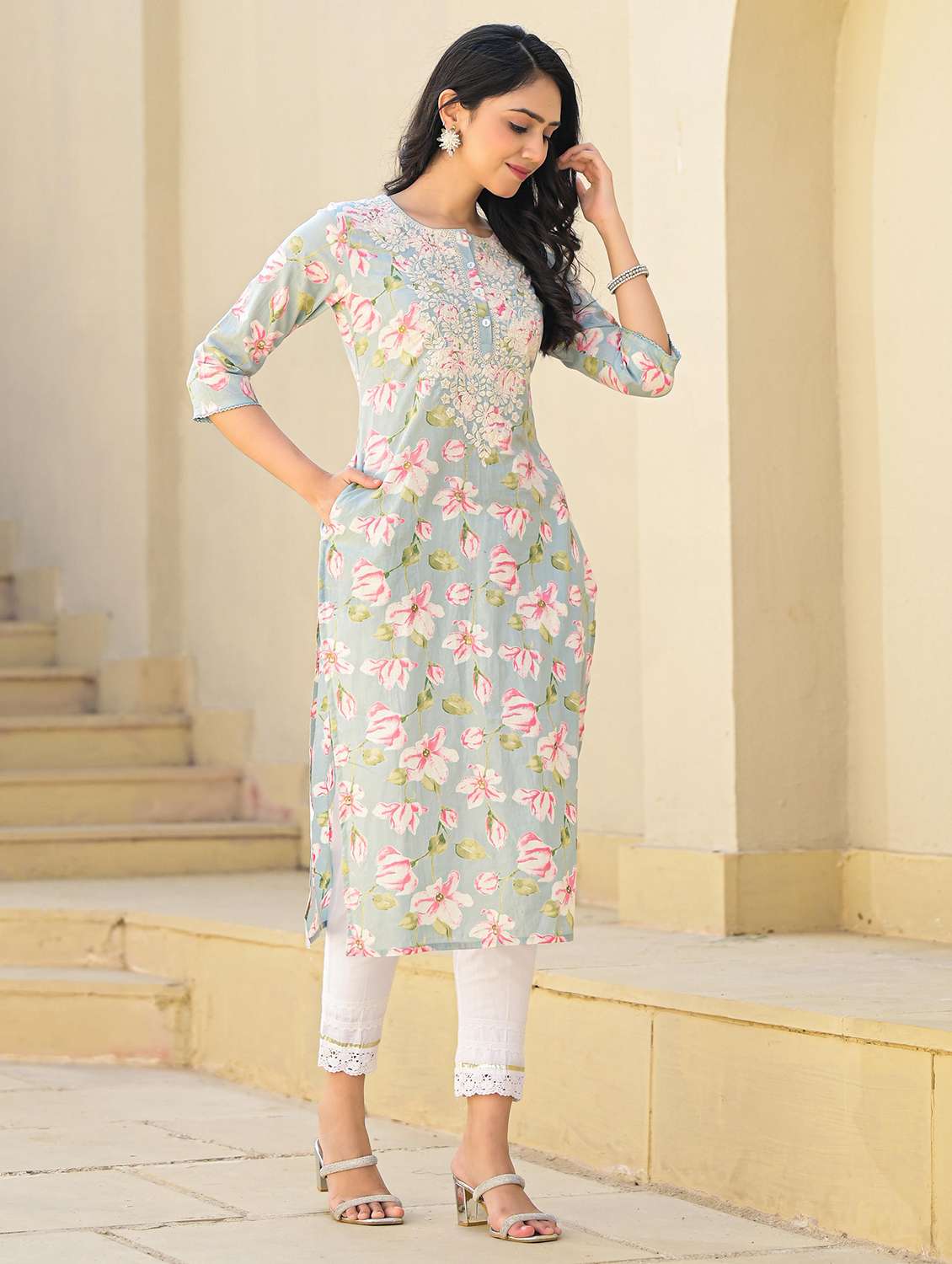 women floral three quarter sleeve straight kurta - 22105349 -  Standard Image - 2