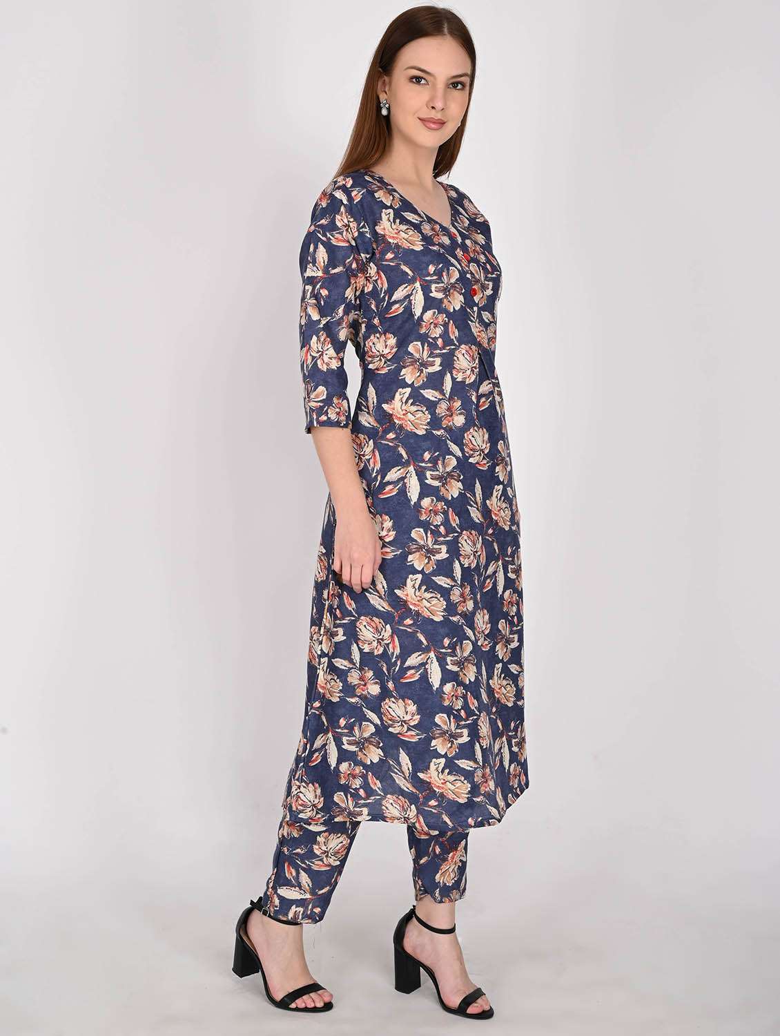 women printed three quarter sleeve kurta pant with dupatta set - 22105876 -  Standard Image - 2