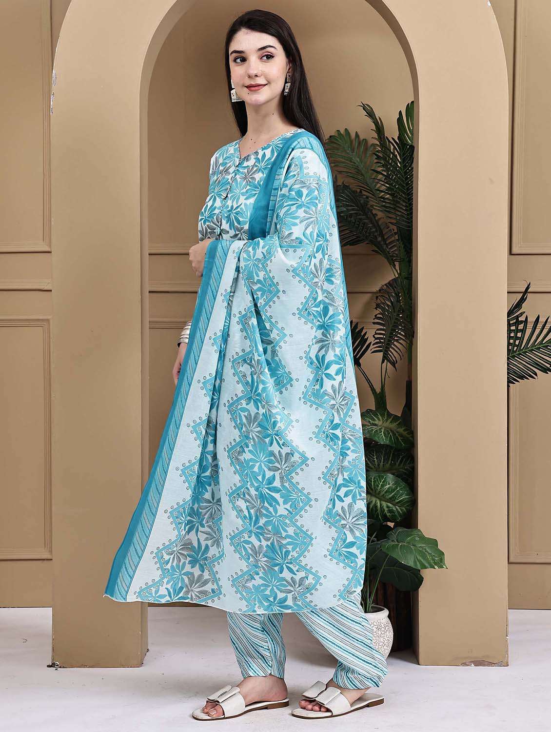 women printed three quarter sleeve kurta salwar with dupatta set - 22105882 -  Standard Image - 2