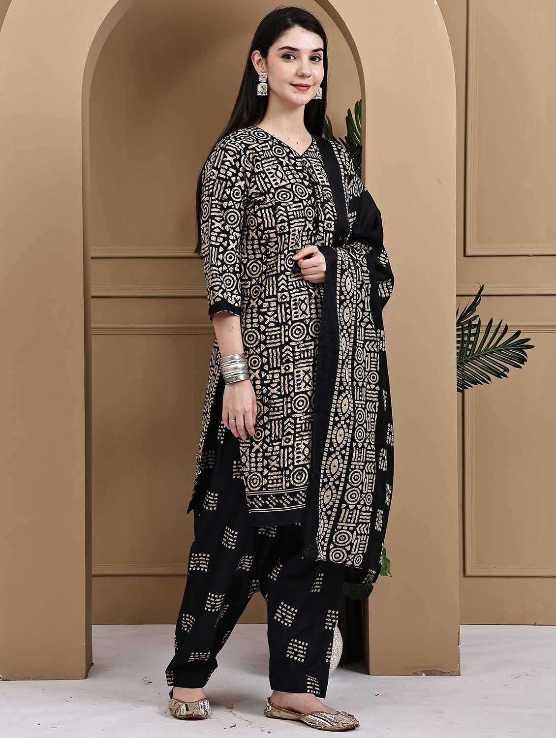 women printed three quarter sleeve kurta salwar with dupatta set - 22105889 -  Standard Image - 2
