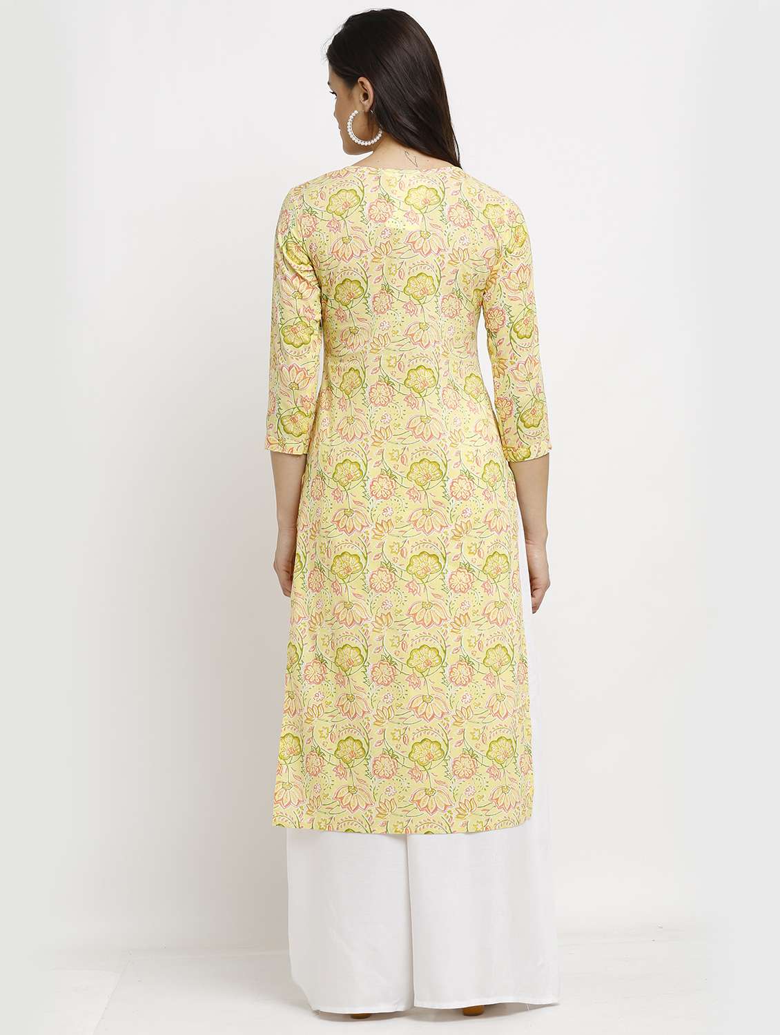 women three quarter sleeve straight kurta - 22105919 - Standard Image - 2
