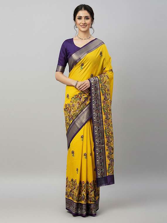 women printed casual wear saree with blouse