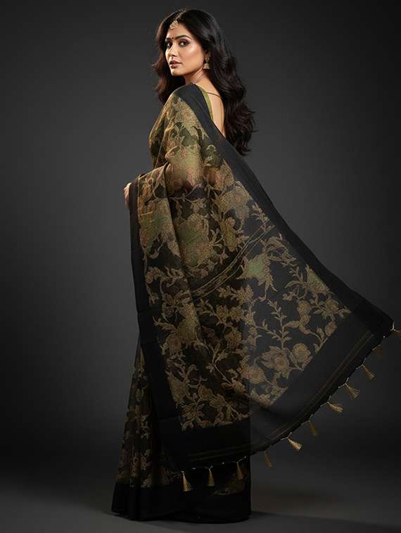women printed casual wear saree with blouse - 22105949 - Standard Image - 2
