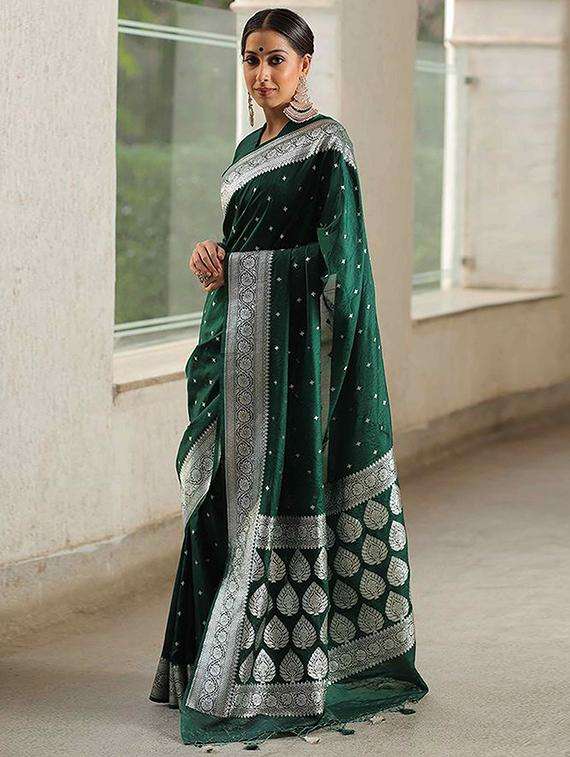 women self design banarasi saree with blouse - 22105968 -  Standard Image - 2