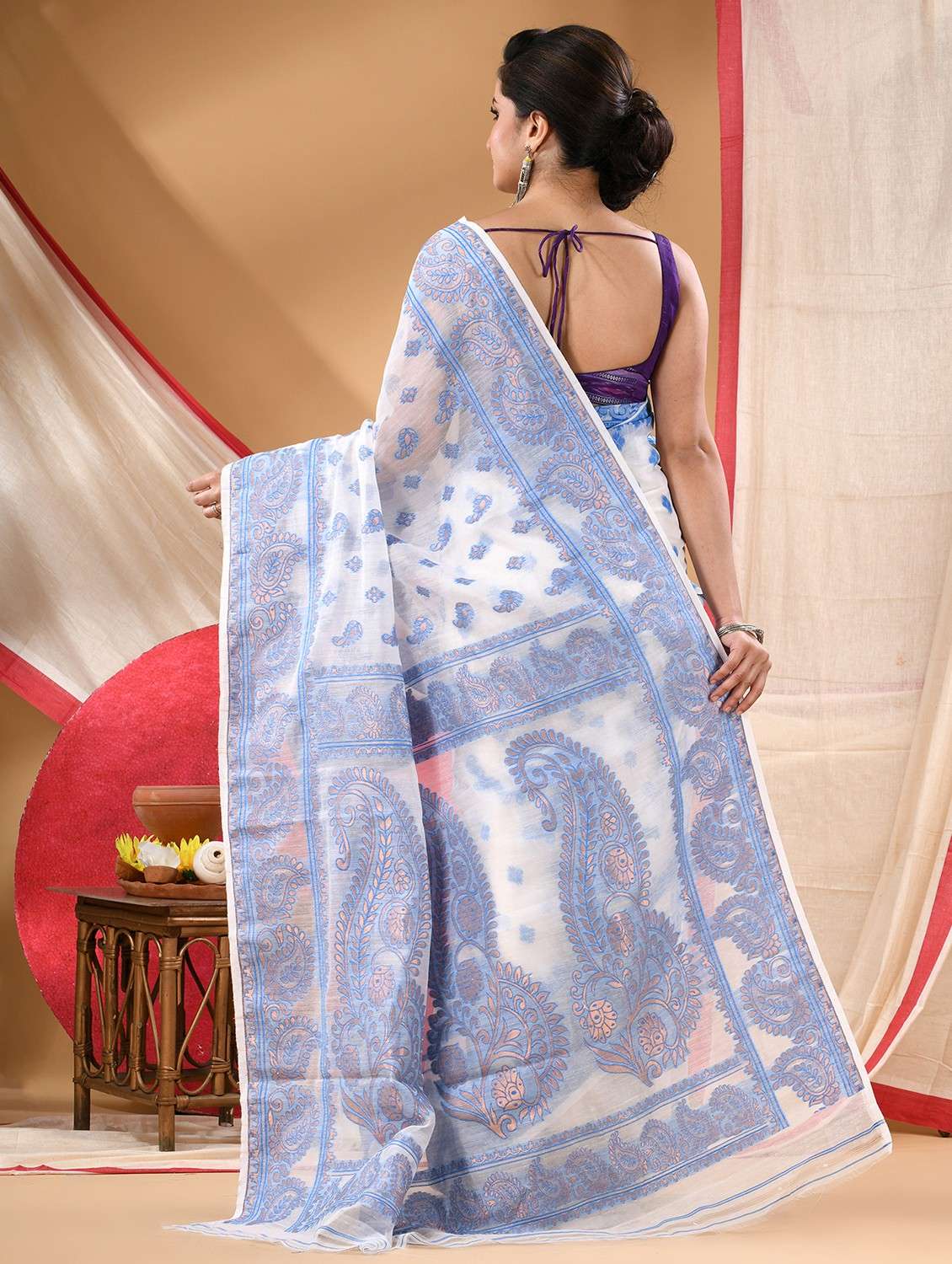 women self design jamdani saree - 22105970 -  Standard Image - 2