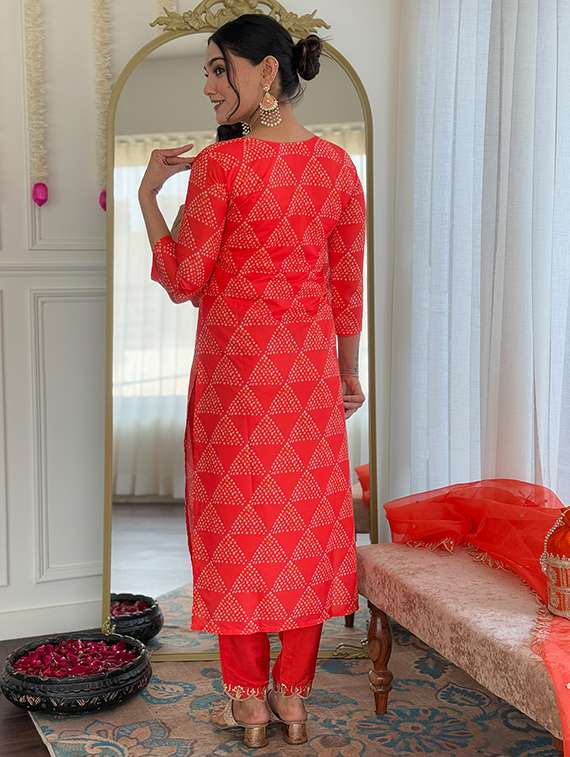 women embroidered three quarter sleeve kurta pant with dupatta set - 22106382 - Standard Image - 2
