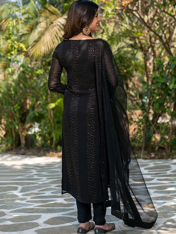 women embroidered three quarter sleeve kurta pant with dupatta set - 22106390 - Standard Image - 2