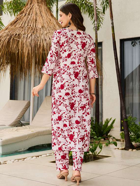 women floral three quarter sleeve kurta pant with dupatta set - 22106392 - Standard Image - 2