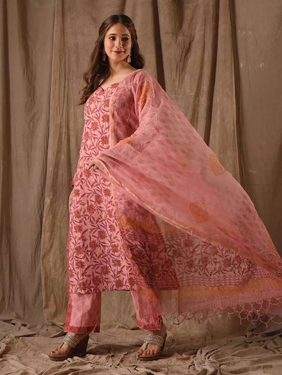 women floral long sleeve kurta pant with dupatta set - 22106401 - Standard Image - 2