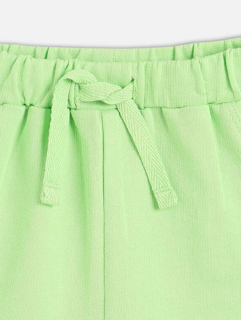 boys solid mid rise regular fit shorts - 22106768 -  Standard Image - 2