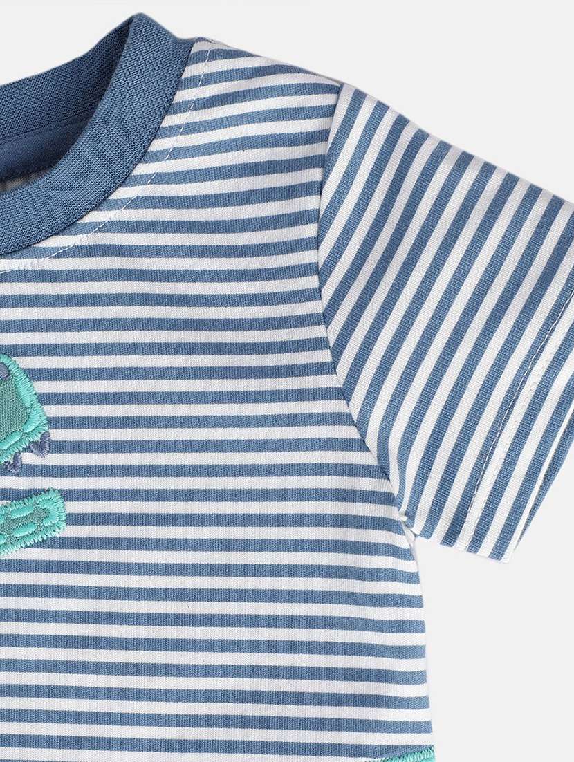 boys printed short sleeve t-shirt - 22106832 -  Standard Image - 2