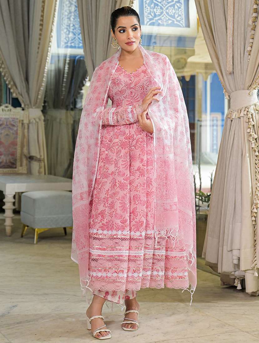 women floral long sleeve kurta pant with dupatta set