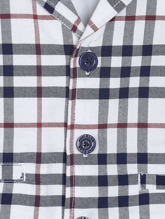 boys checkered sleeveless waistcoat - 22107729 -  Standard Image - 2