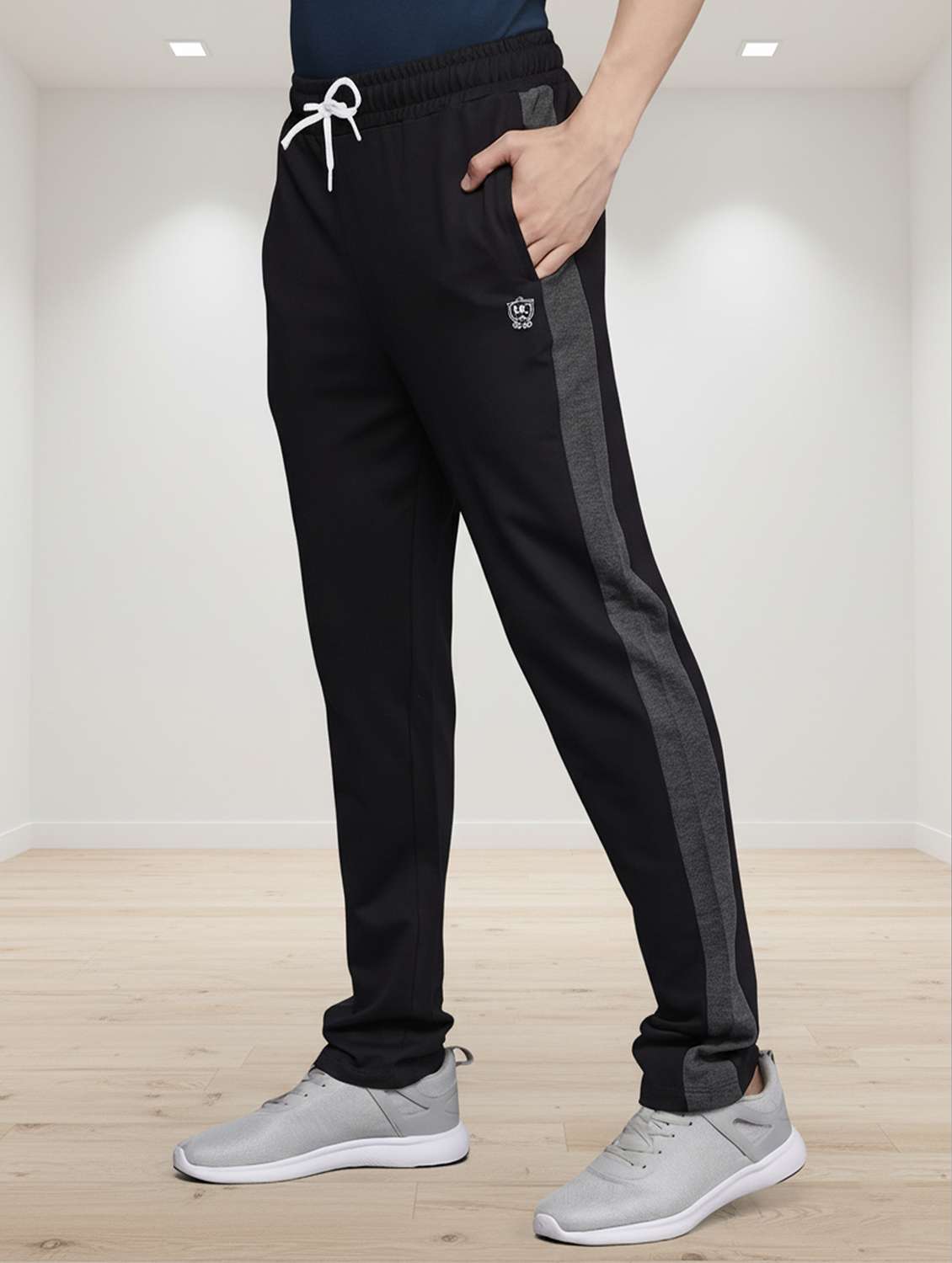 men side taped mid rise full length track pant