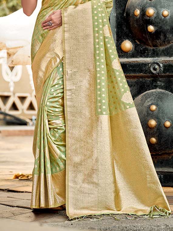 women self design assam silk saree with blouse - 22108070 -  Standard Image - 2