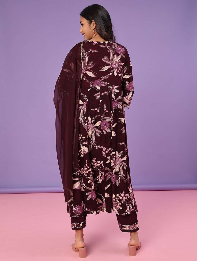 women floral three quarter sleeve kurta pant with dupatta set - 22110708 -  Standard Image - 2