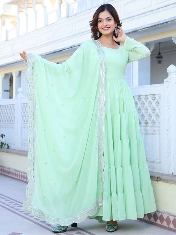 women solid long sleeve kurta dupatta set