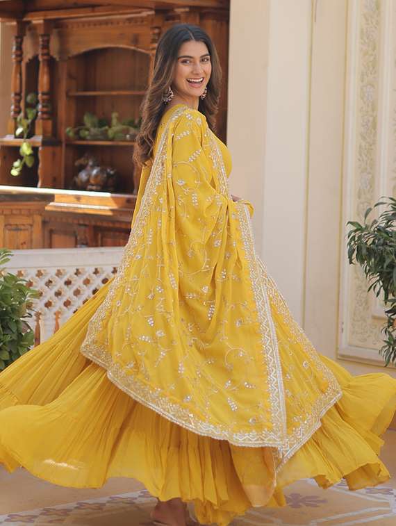 women solid with work long sleeve kurta dupatta set - 22112636 -  Standard Image - 2