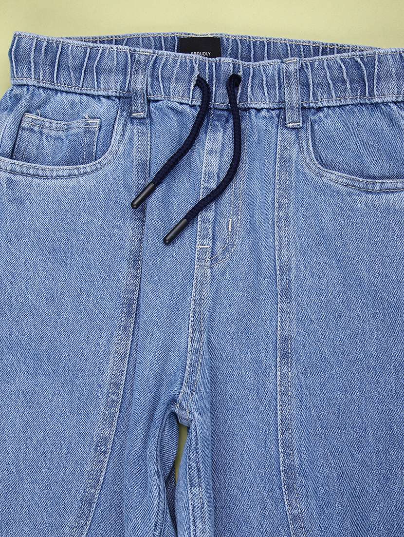 boys solid mid rise relaxed fit jeans - 22131318 -  Standard Image - 2