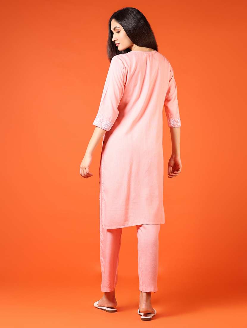 Women Three Quarter Sleeve Kurta And Pant Set - 22137044 -  Standard Image - 2