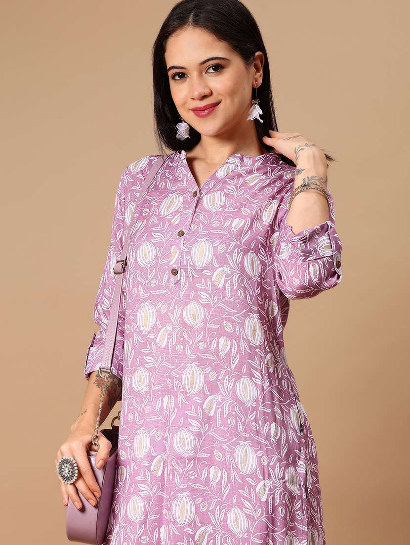 women floral printed three quarter sleeve straight kurta - 22137074 -  Standard Image - 2