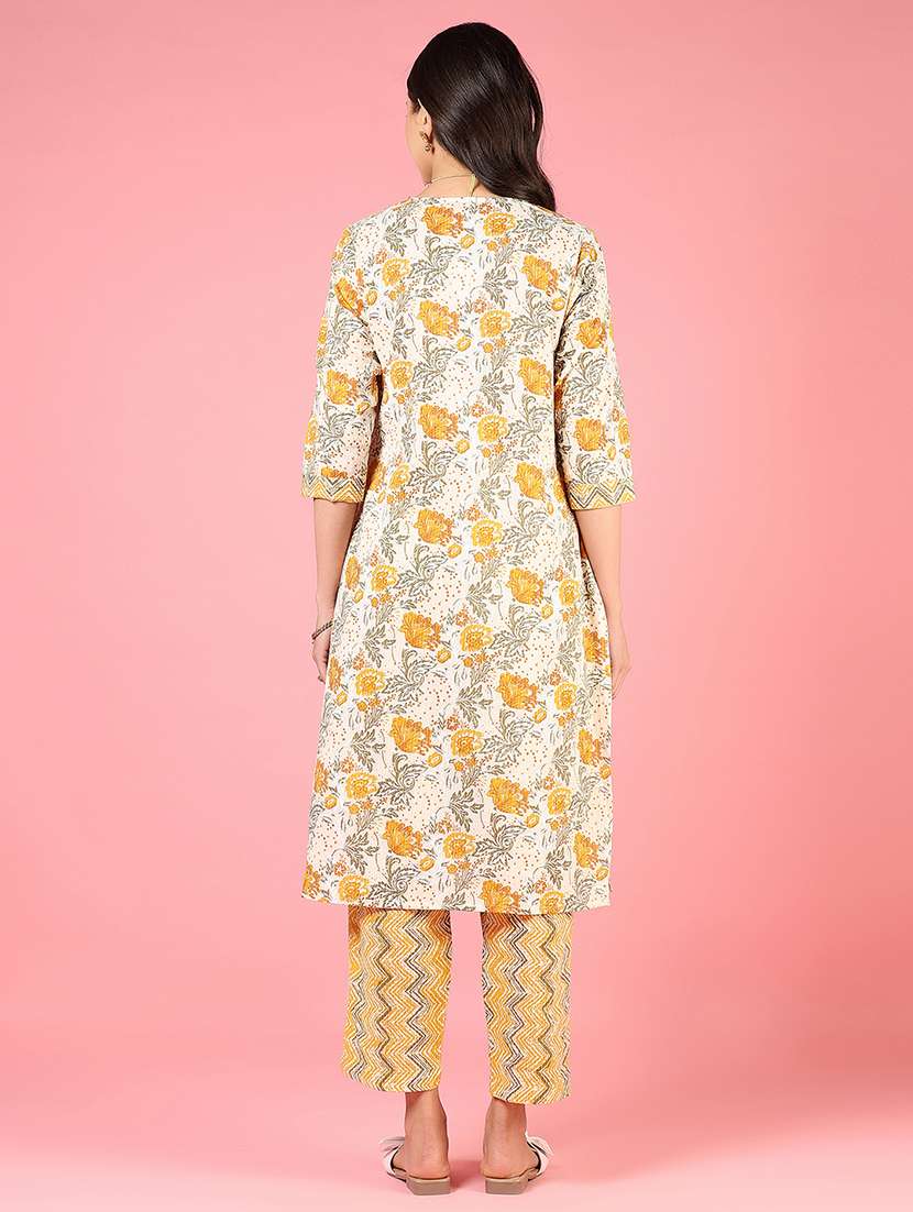 women floral printed three quarter sleeve kurta pant set - 22137132 -  Standard Image - 2