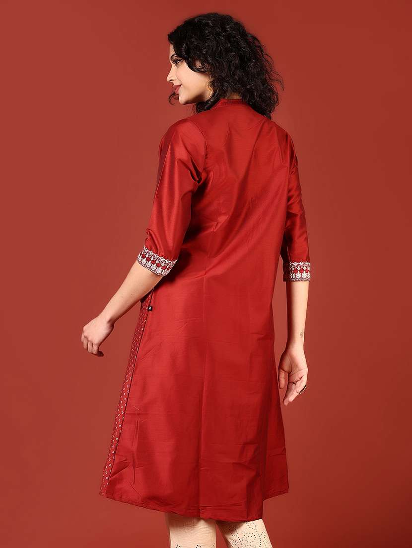 women printed three quarter sleeve straight kurta - 22137507 -  Standard Image - 2
