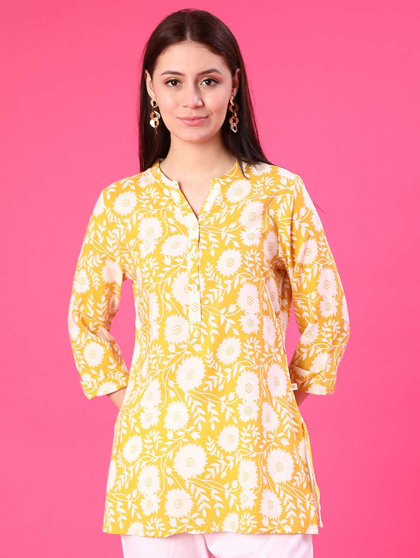 women floral printed three quarter sleeve straight kurti - 22138384 -  Standard Image - 2