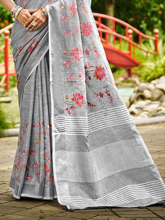 women solid with work embroidered saree with blouse - 22140195 -  Standard Image - 2