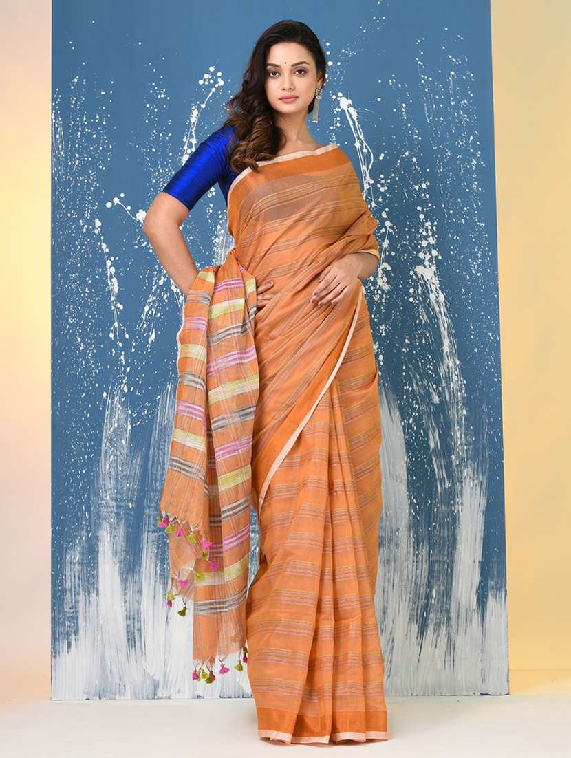 women self design handloom saree with blouse - 22140276 -  Standard Image - 2
