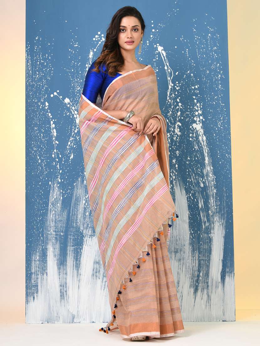 women self design handloom saree with blouse - 22140279 -  Standard Image - 2