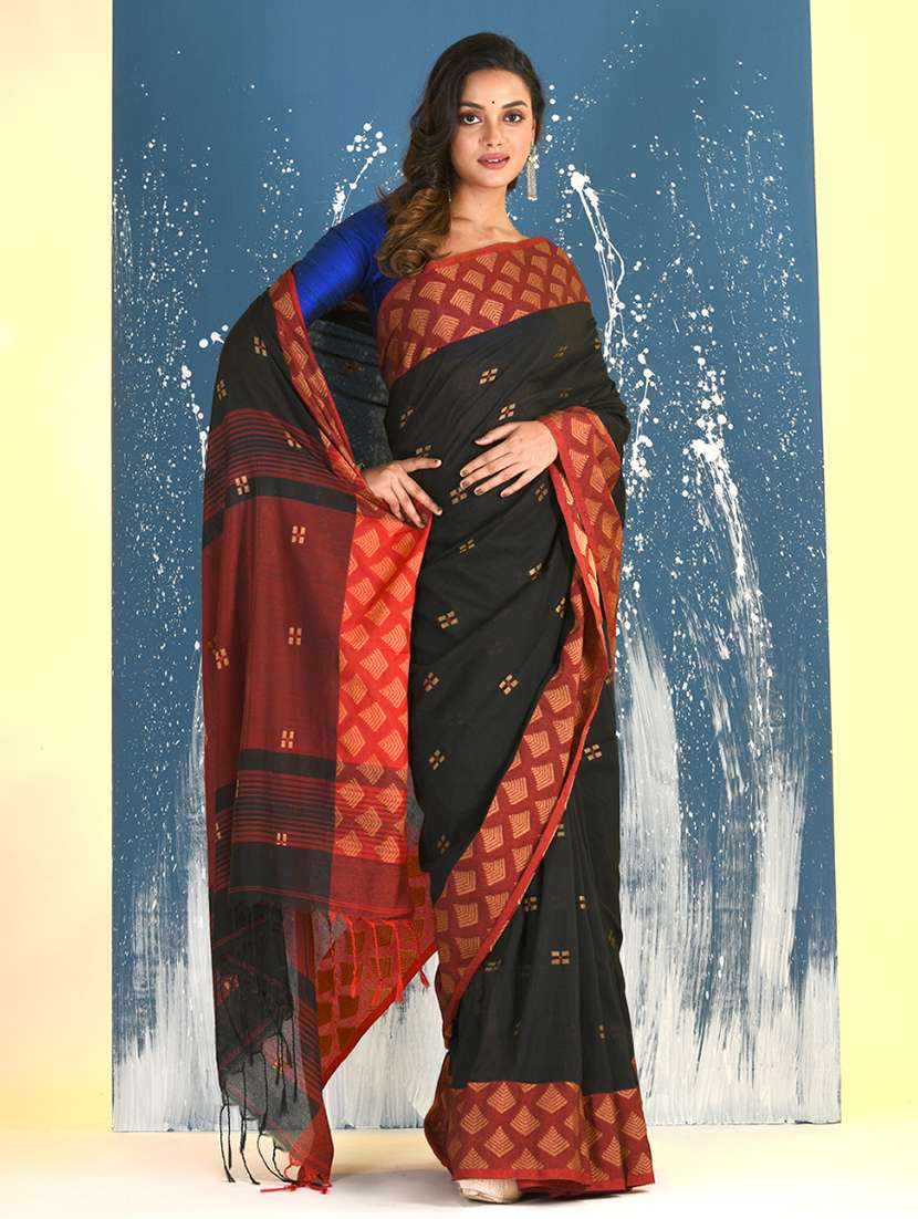 women self design handloom saree with blouse - 22140291 -  Standard Image - 2