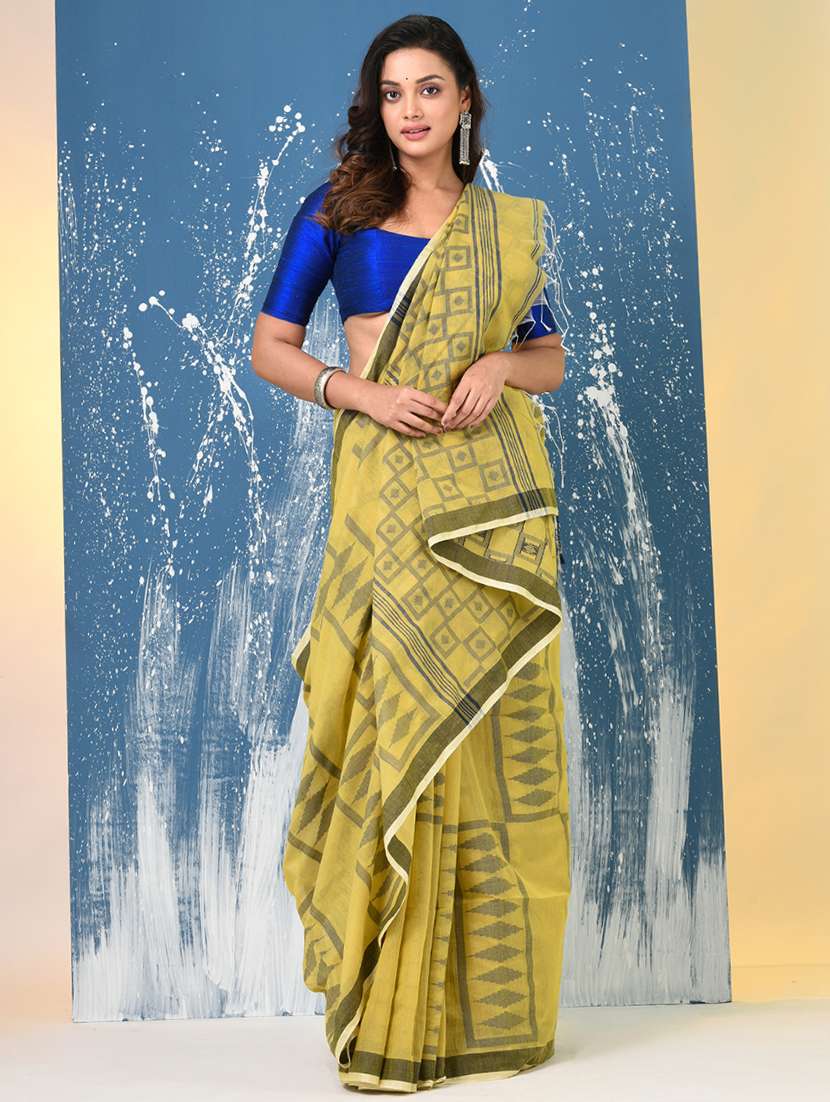 women self design handloom saree with blouse - 22140297 -  Standard Image - 2