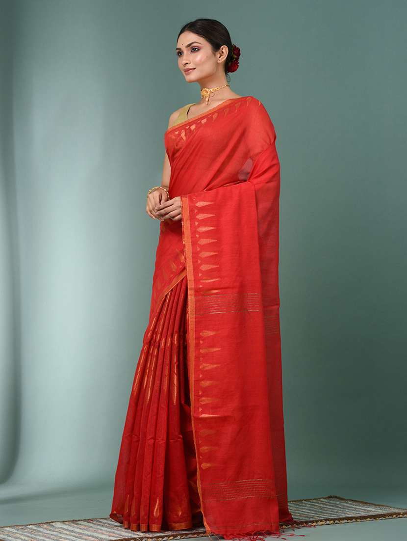 women self design handloom saree with blouse - 22140317 -  Standard Image - 2