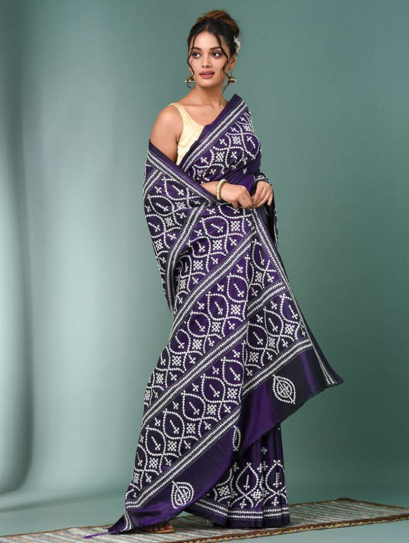 women solid with work handloom saree with blouse - 22140356 - Standard Image - 2