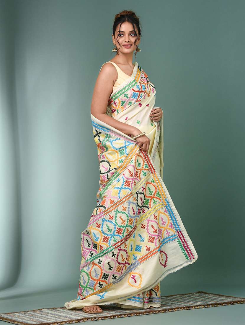 women solid with work handloom saree with blouse - 22140357 - Standard Image - 2