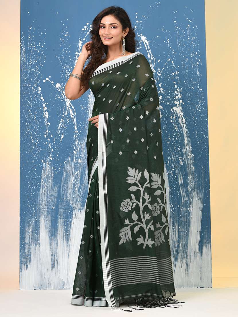 women self design handloom saree with blouse - 22140377 -  Standard Image - 2