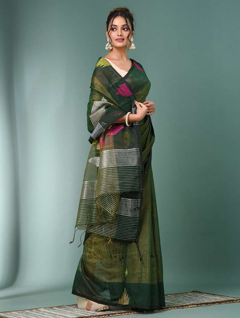 women self design handloom saree with blouse - 22140398 -  Standard Image - 2
