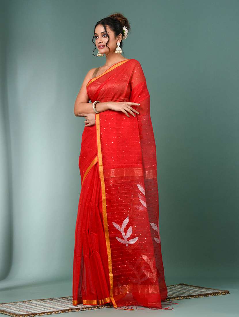 women self design handloom saree with blouse - 22140404 -  Standard Image - 2