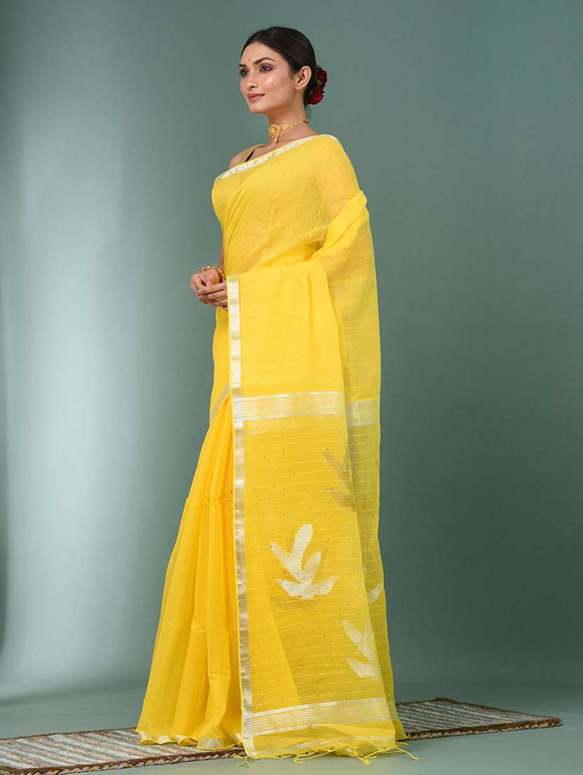 women self design handloom saree with blouse - 22140410 -  Standard Image - 2
