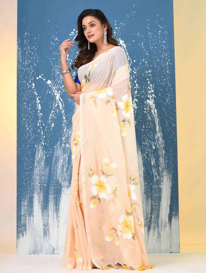 women floral printed handloom saree - 22140433 -  Standard Image - 2