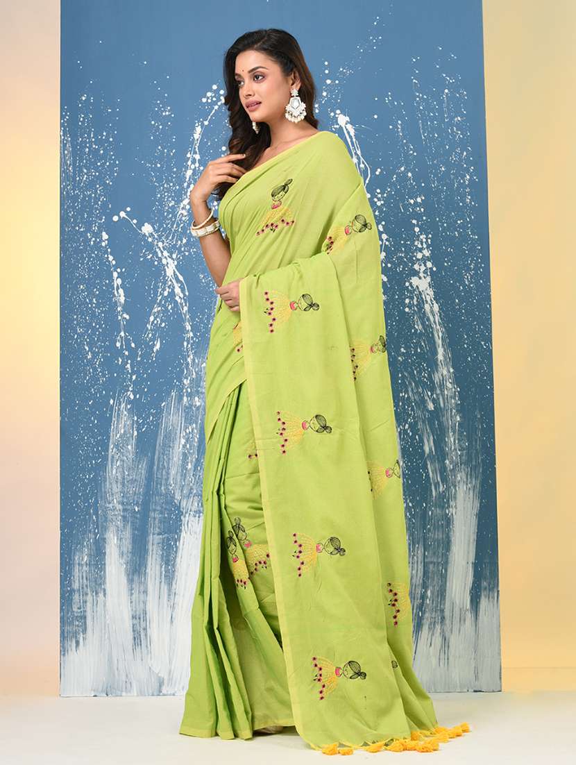 women solid with work handloom saree with blouse - 22140446 -  Standard Image - 2